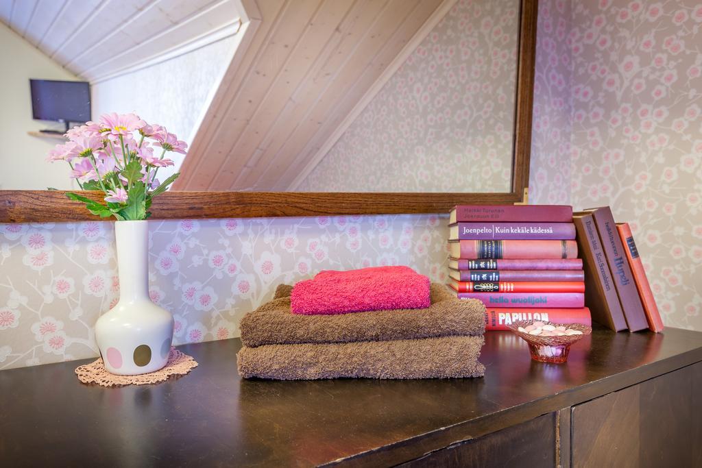 Turusensaha Guesthouse Oulu Szoba fotó
